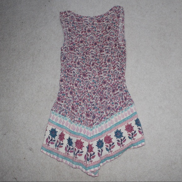 AEO ROMPER - Picture 2 of 7
